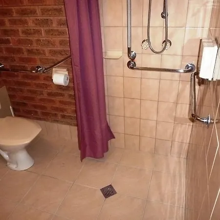 Central Yarrawonga Motor Inn Room photo